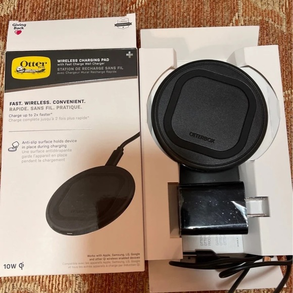 New Otterbox Wireless Charging Pad - Picture 1 of 8